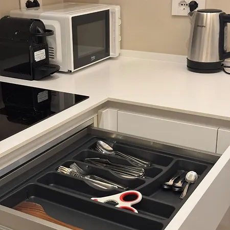 Re&x Near Coloseum 아파트